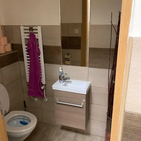 Апартаменты Anna's Apartman